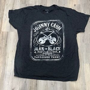 MENS JOHNNY CASH T SHIRT XL